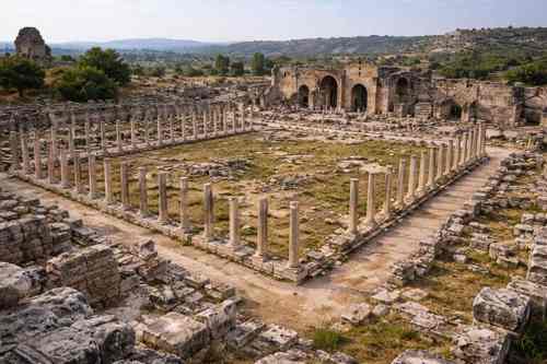 Агора и банный комплекс