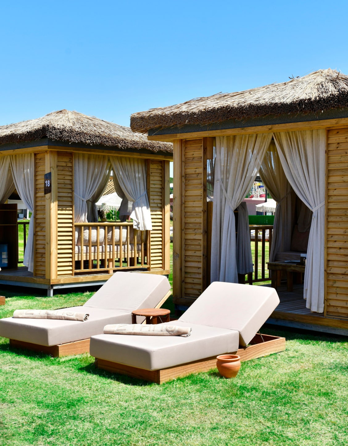 Ethno Galery Cabana Card (6)