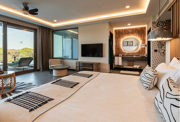 Ethno Hotels Konaklama Odalar Suitler Superior Jacuzzi Swim Up Card